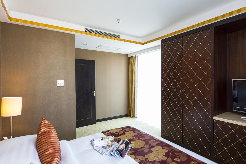 Days Hotel Shanghai Hongkou Forture Exterior photo